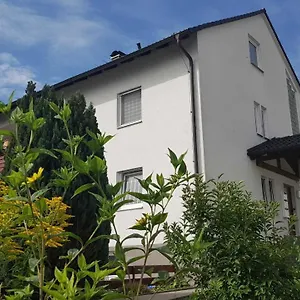 Schwarz Apartment