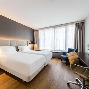 **** Hotel Nh Caransa Niederlande